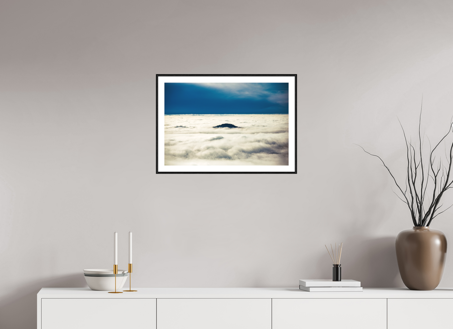 60 x 40 cm, Foto im Schattenfugenrahmen (Eiche schwarz) Eine Insel im Schwarzwald